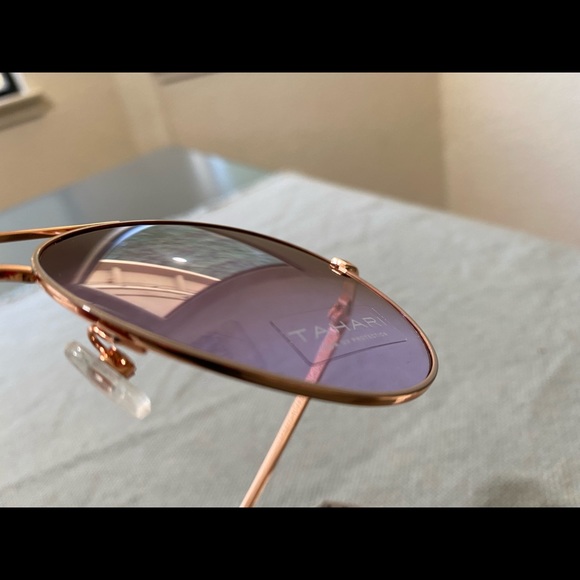 Tahari sunglasses new - Picture 13 of 16